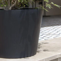 Bucket Natural Planter - Black -Hortology Plants Shop BucketNaturalPlanter Black 3