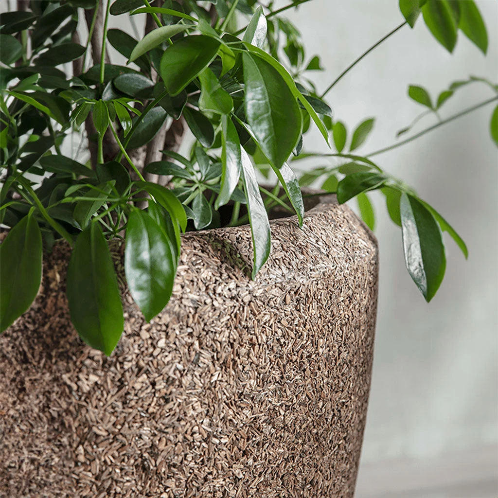 Naturescast Couple Planter - Natural 4 Naturescast Couple Planter - Natural - Image 2