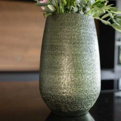 Noor Plant Vase - Velvet Green 19 Noor Plant Vase - Velvet Green -Hortology Plants Shop Noor Plant Vase Velvet Green 1